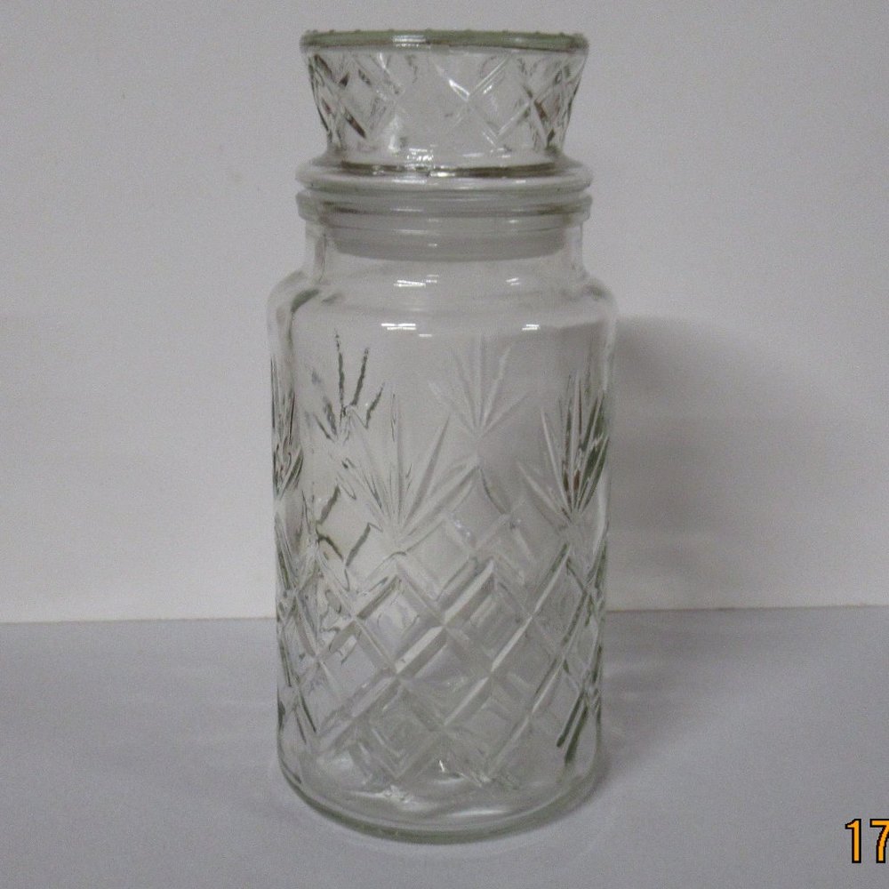 1983 Planters Peanuts Apothocary Embossed Jar